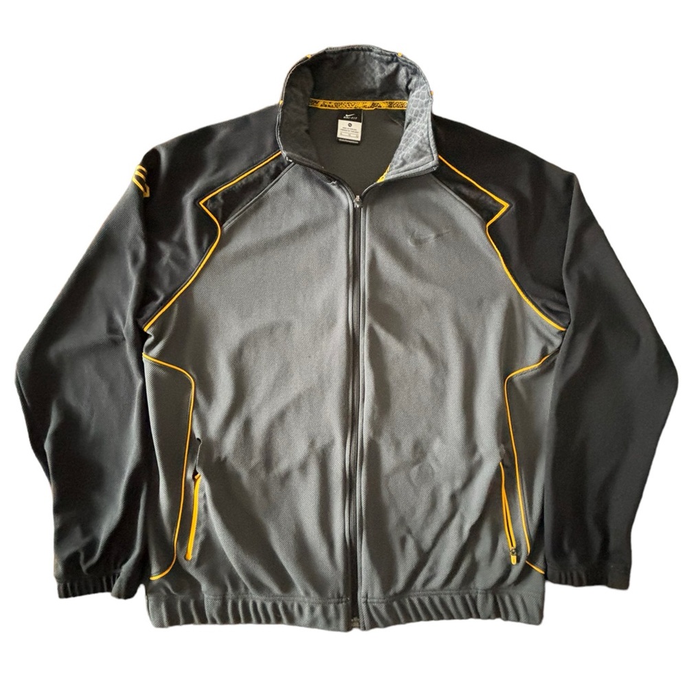 Nike- Kobe Bryant- zip up jacket- XL
